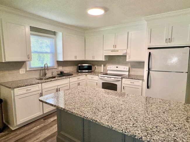 Photo - 1205 Furches Ave