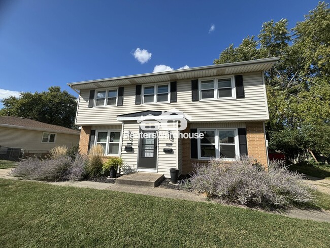 Photo - 4807 NW Aurora Ave.