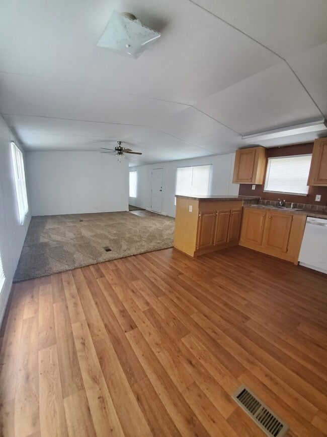 Photo - Ready to Move in