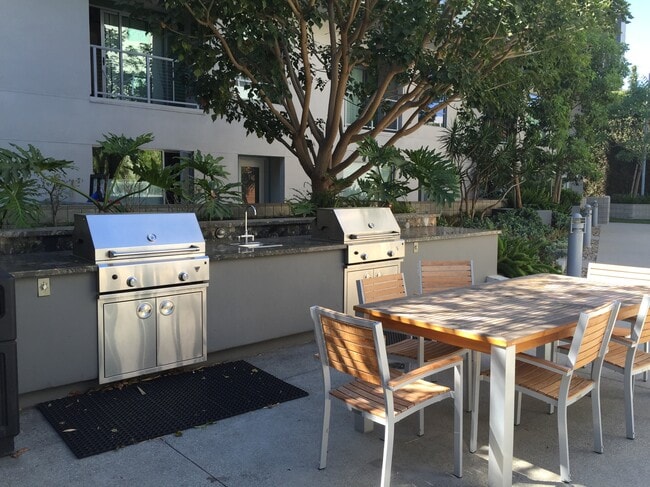 Photo - 11500 Tennessee Ave Unidad 419