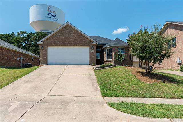 Building Photo - 912 Hidden Oaks Dr Rental