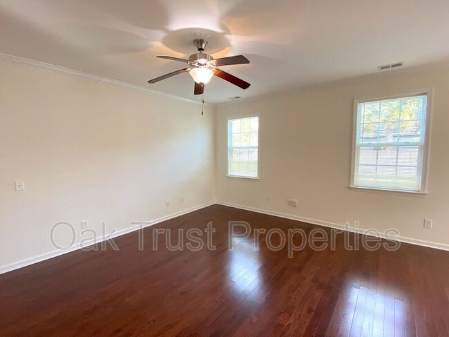 Photo - 8145 Ronda Dr