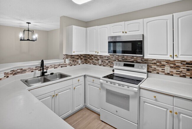 Building Photo - 100 Kensington Blvd Unit 513