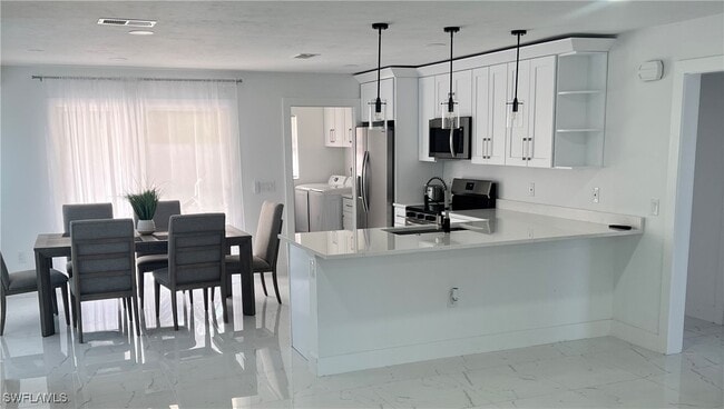 Photo - 862 99th Ave N