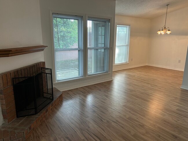 Photo - 628 Trinidad Ct Townhome