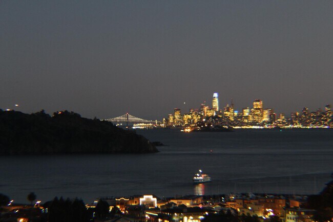 Night time View - 25 Corinthian Ct Unit 21