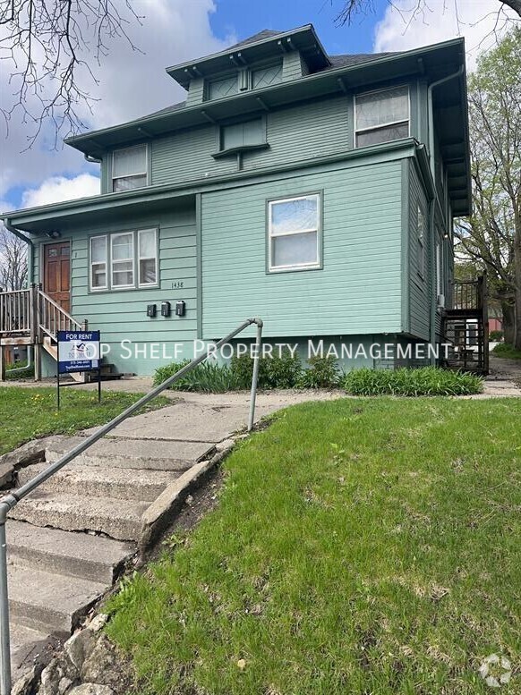 Building Photo - 1438 9th St Unit 3 Rental