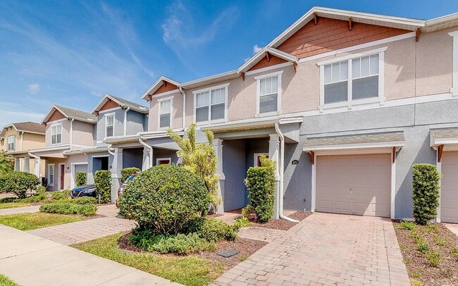 Photo - 831 Pine Pointe Ln