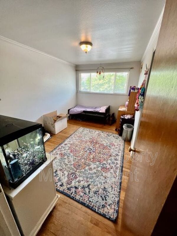 Photo - 2021 Snyder Ave