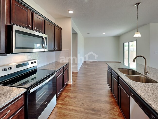 Photo - 151 Banyan Frst Dr