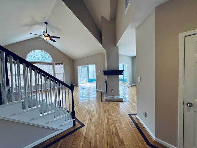 Photo - East AVL - Mountain Views and Space Galore!