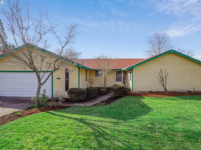 Building Photo - 22130 SW Augusta Ln Rental