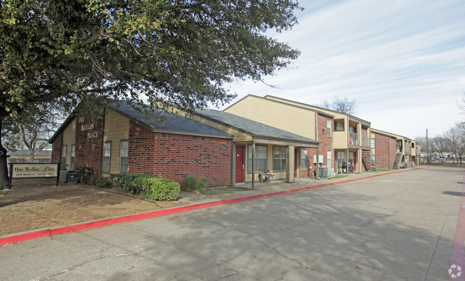 Medlin Place Apartments - Medlin Place Apartments