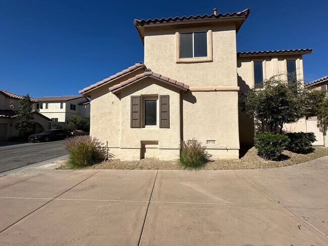 Photo - Lone Mountain Terraces