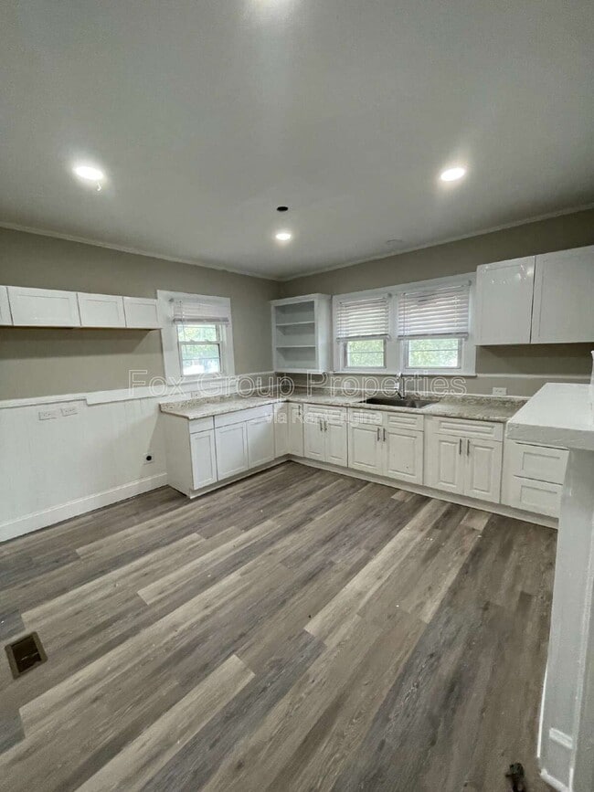 Photo - 19 Powder St NW