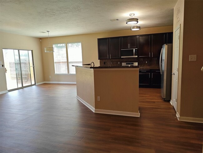 Photo - 7915 Moss Springs Ct