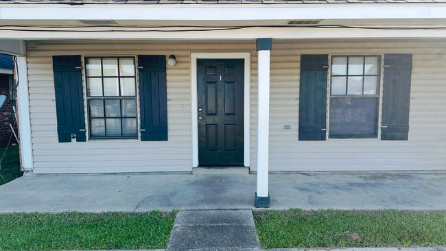 Building Photo - 214 Gloria St Unit 214C