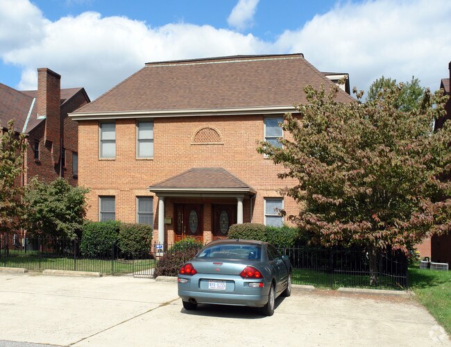 3612 Staunton Ave Apartments For Rent in Charleston, WV