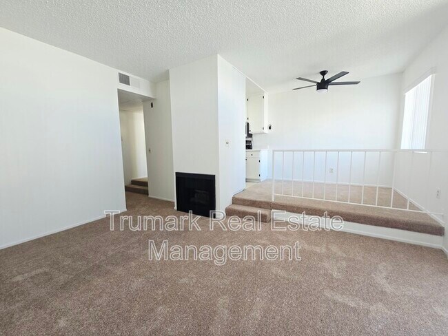 Photo - 14605 Burbank Blvd Unit 108