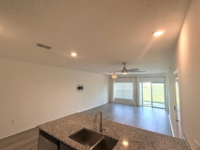 Photo - 710 Stoney Pointe Cir