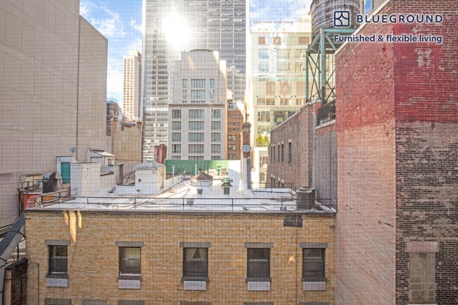 Photo - 15 W 55th St Unidad SI FL8-ID737