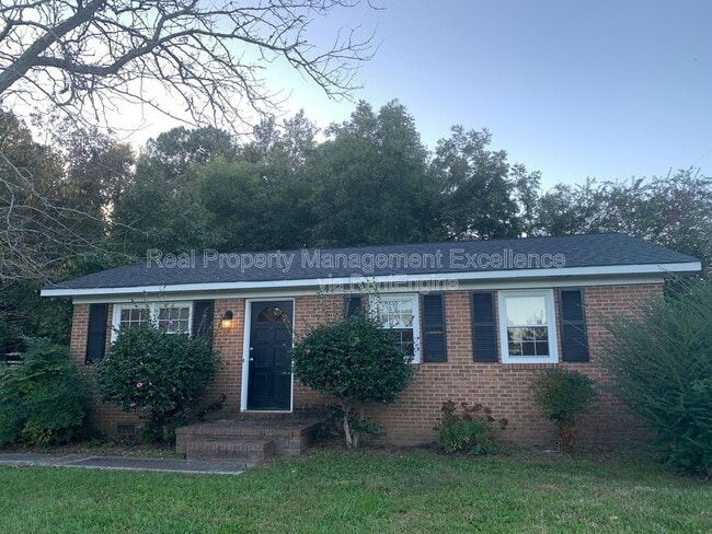 Photo - 300 Ln of Sir Lancelot