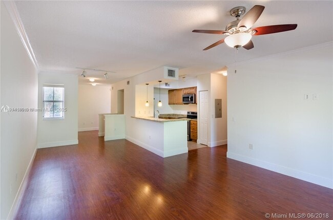 Photo - 2458 Centergate Dr Unit 202