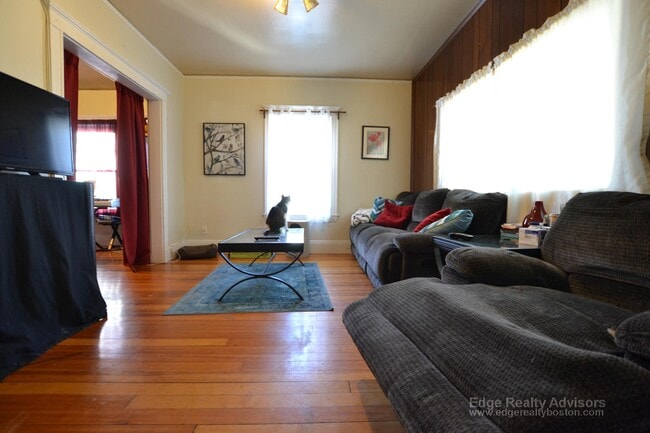 Photo - 38 Brooks St Unit 1