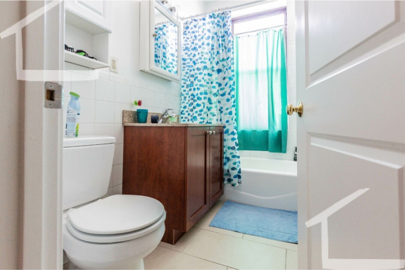 Photo - Top-notch and modern apartment