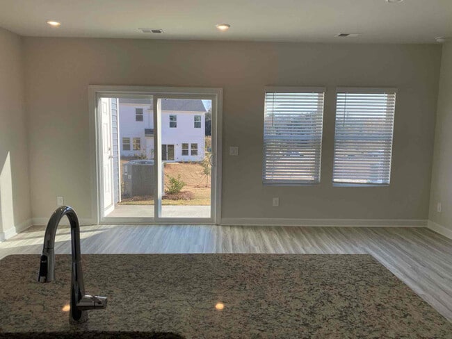 Photo - 1413 Old Rivers Rd