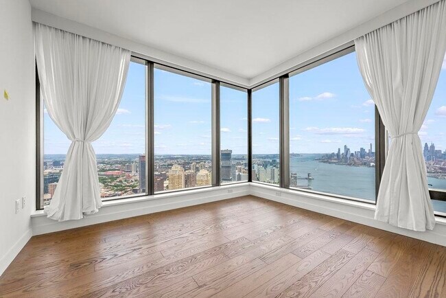 Photo - 99 Hudson St Unidad 6300 Rental