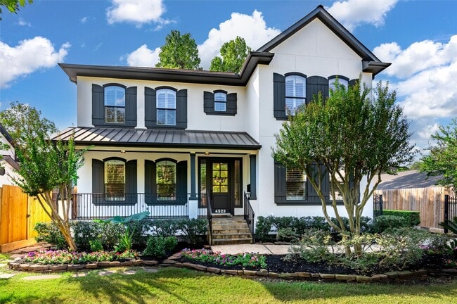 Building Photo - 4523 Maple St