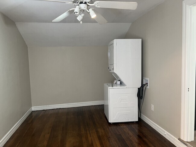 Photo - 2708 Avenue V