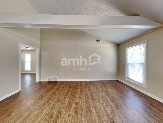3108 Sleepy Hollow Rd