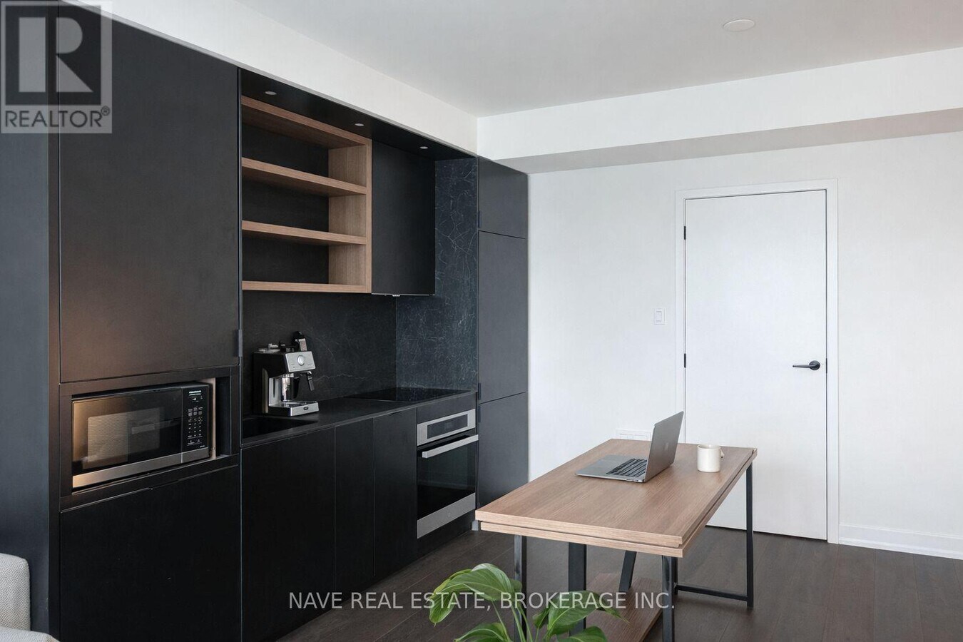 Photo - 55 Charles St E Unité 3613