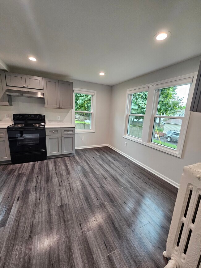 Kitchen - 919 Arcadian Ave Unidad 919 Arcadian Avenue