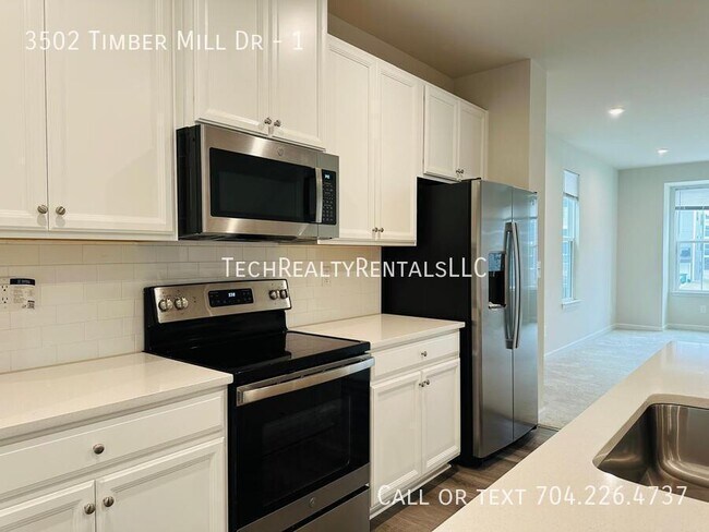 Photo - 3502 Timber Ml Dr
