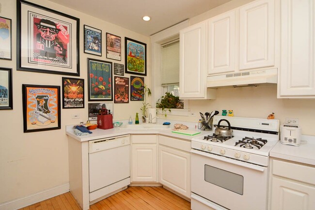 Photo - 1244 W Rosedale Ave Unidad M07H