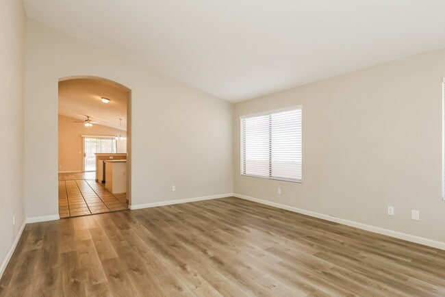 Photo - 7418 W Lone Cactus Dr