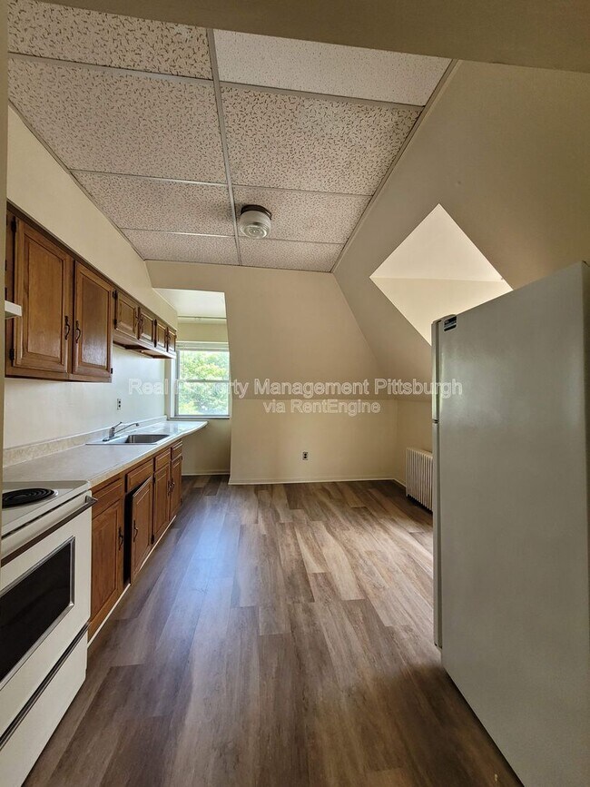 Photo - 437 S Aiken Ave Unit 3