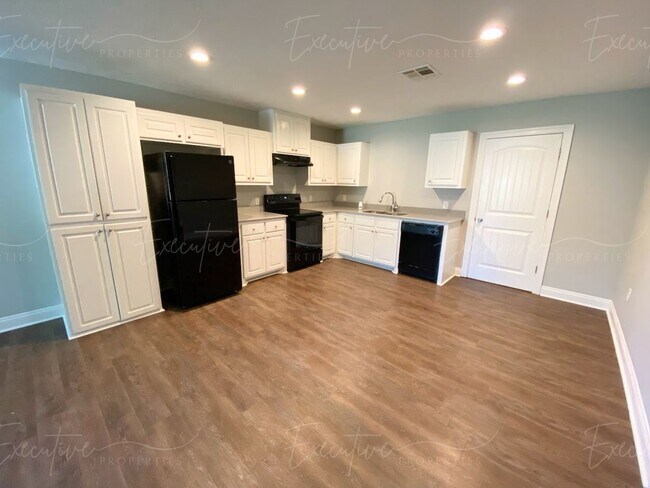 Photo - 193 Gilmore Rd Unidad 2