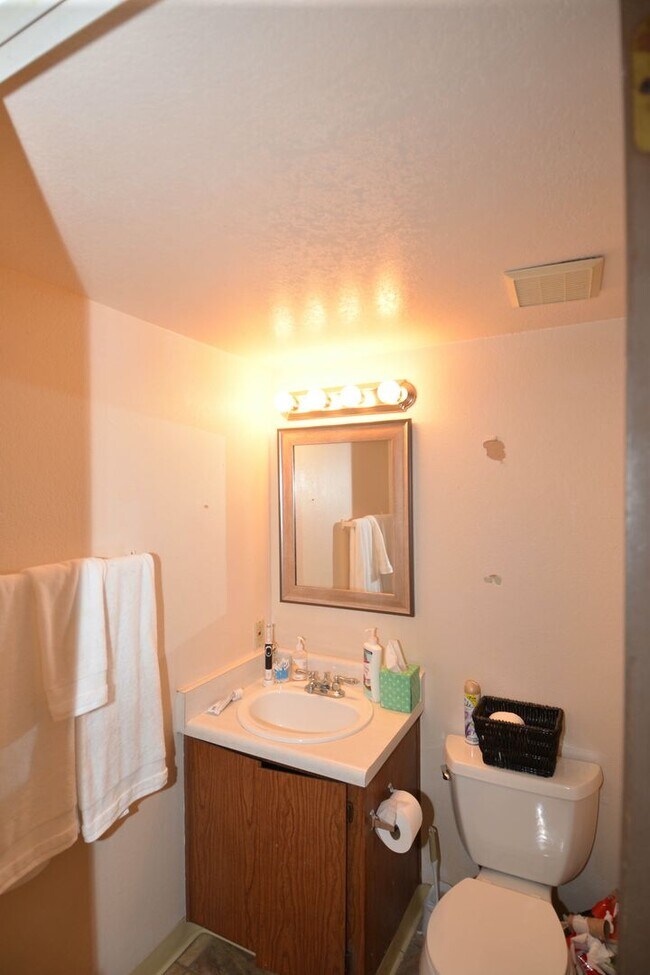 Photo - University Meadows Condo For Rent