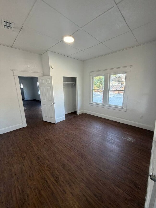 Photo - Orange St Unit 921