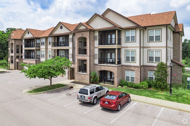 Imagen principal - Century Belmont Station