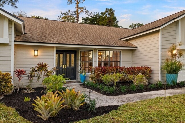 Photo - 2259 Queens Way