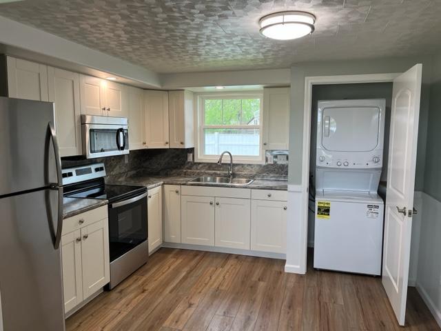 Photo - 2022 Bessmore Park Rd