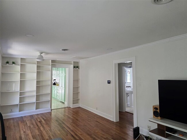 Photo - 4213 Ramsey Ave