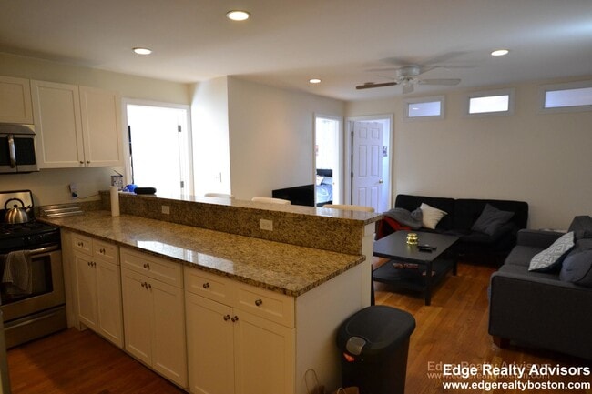 Photo - 62 Egmont St Unidad 4