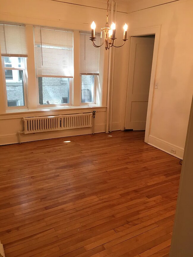 Photo - 2222 N Girard Ave