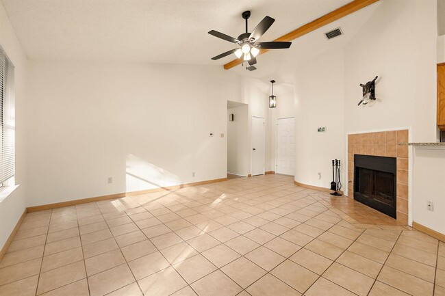 1604 Texas Oak Way